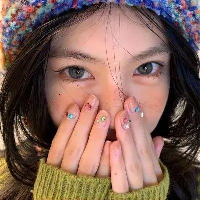 手提箱女郎